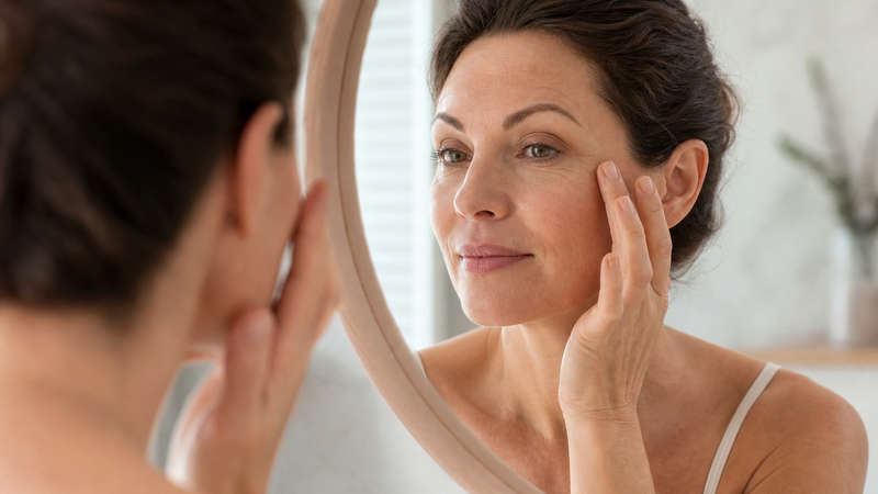 Can Facial Oils Replace Moisturizer? lifestyle skincare visual