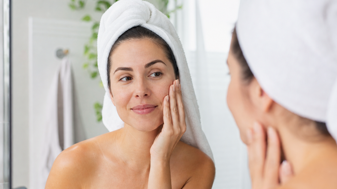 Why Does Mature Skin Lose Moisture Overnight? lifestyle skincare guide