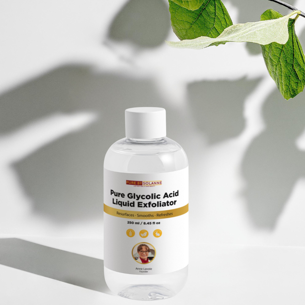 Pure Glycolic Acid Liquid Exfoliator lifestyle image